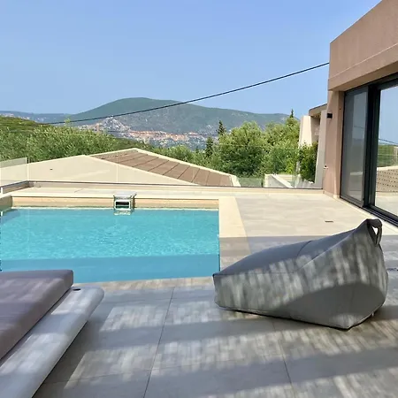 Villa Amahle Luxury Antipata (Erisos)