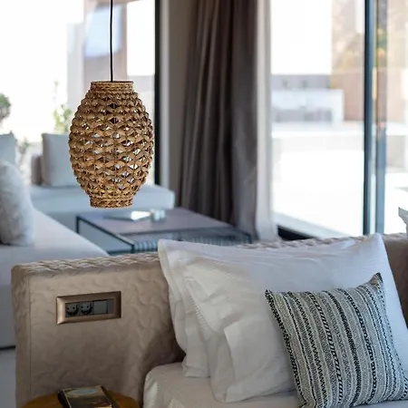 Villa Amahle Luxury Antipata (Erisos)